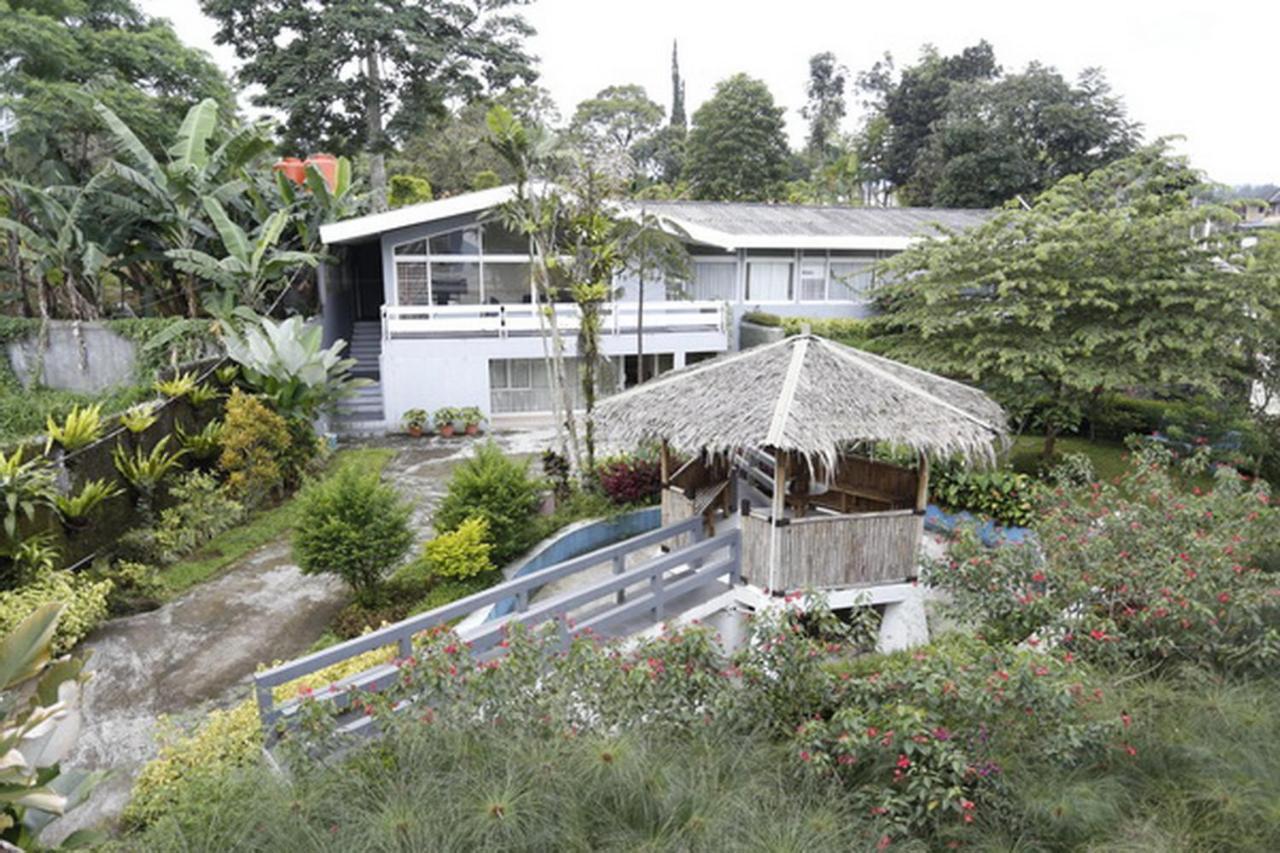 Villa Alam Indah By Anrha Bogor Exterior photo